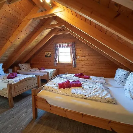 Kosertal - Erlebnisbauernhof, Reitstall & Apartamento *